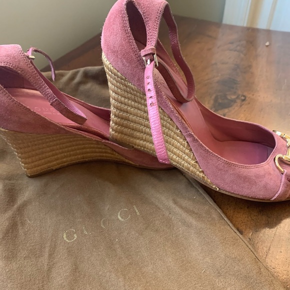 Shoes - Picture 2 of 3